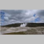 R0019878_Yellowstone_OldFaithful.jpg