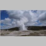 R0019893_Yellowstone_OldFaithful.jpg