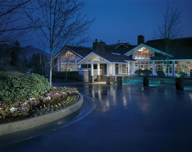 Snoqualmie Falls Washington Romantic Getaway Inn and Spa