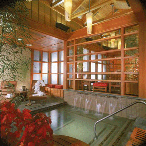 Snoqualmie Falls Washington Romantic Getaway Inn and Spa