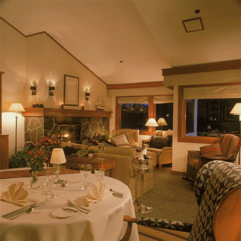 Snoqualmie Falls Romantic Getaway Inn and Spa