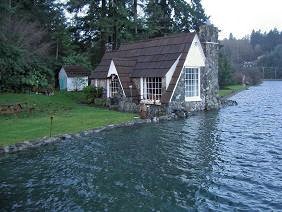 Port Orchard Washington Romantic Getaway Bed and Breakfast