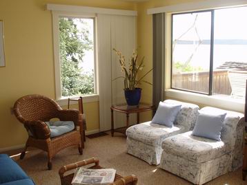 Southwest Seattle Waterfront Bed and Breakfast