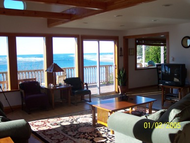Oregon Coast Romantic Getaway Cabin