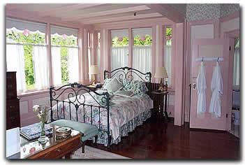 Victoria Canada Romantic Bed and Breakfast