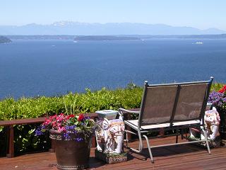 Astounding View B & B